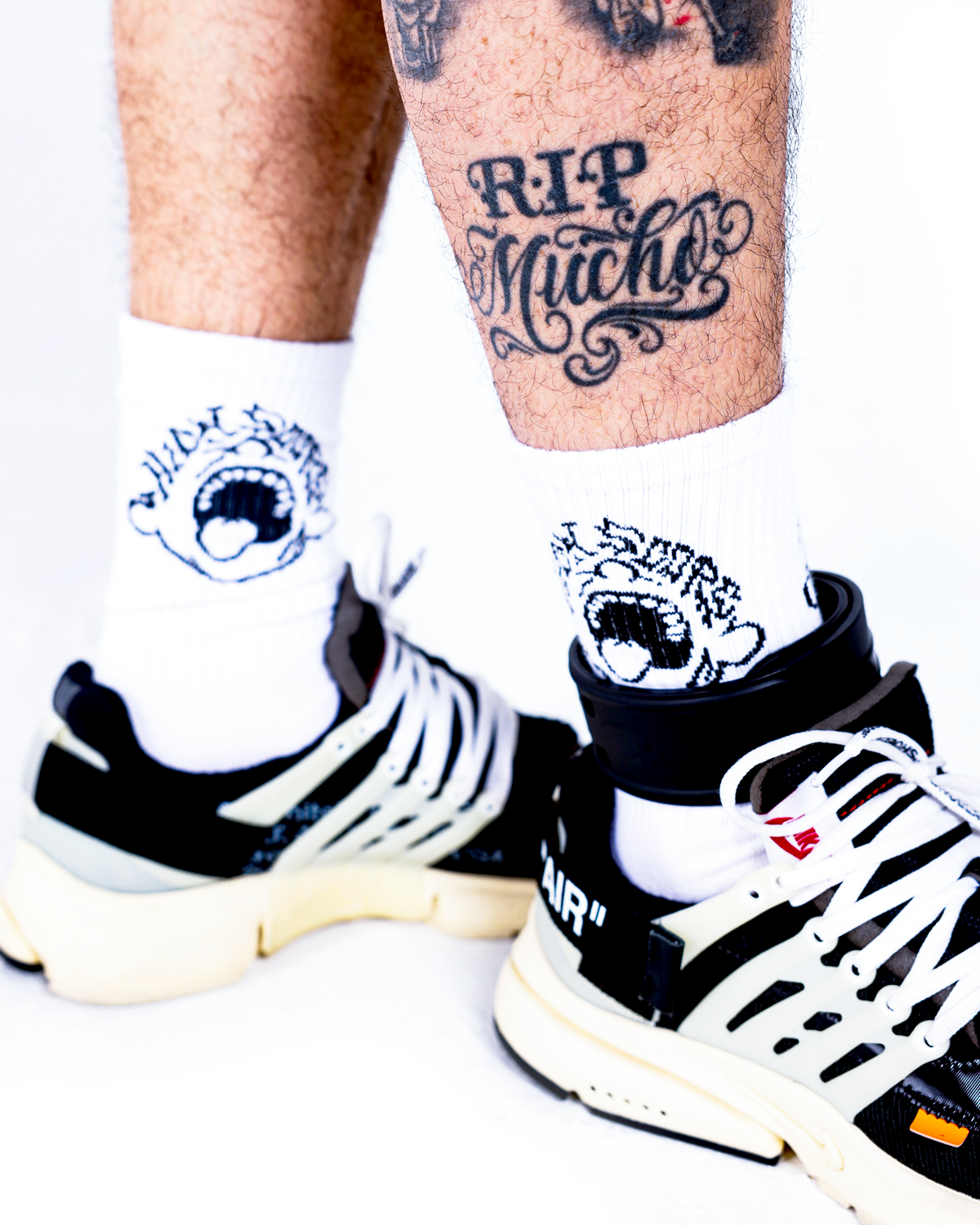 HIGH SCORE SOCKS (WHITE)